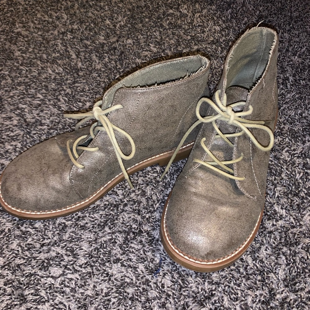 Corky’s booties